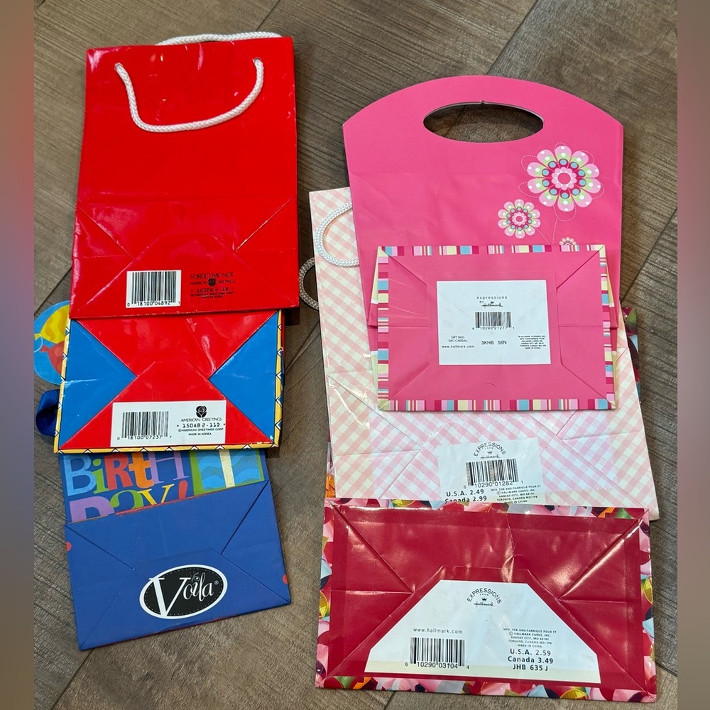 Bundle of 20 Birthday Christmas‎ Baby Floral Cowboy Gift Bags Hallmark Crystal - Picture 5 of 10